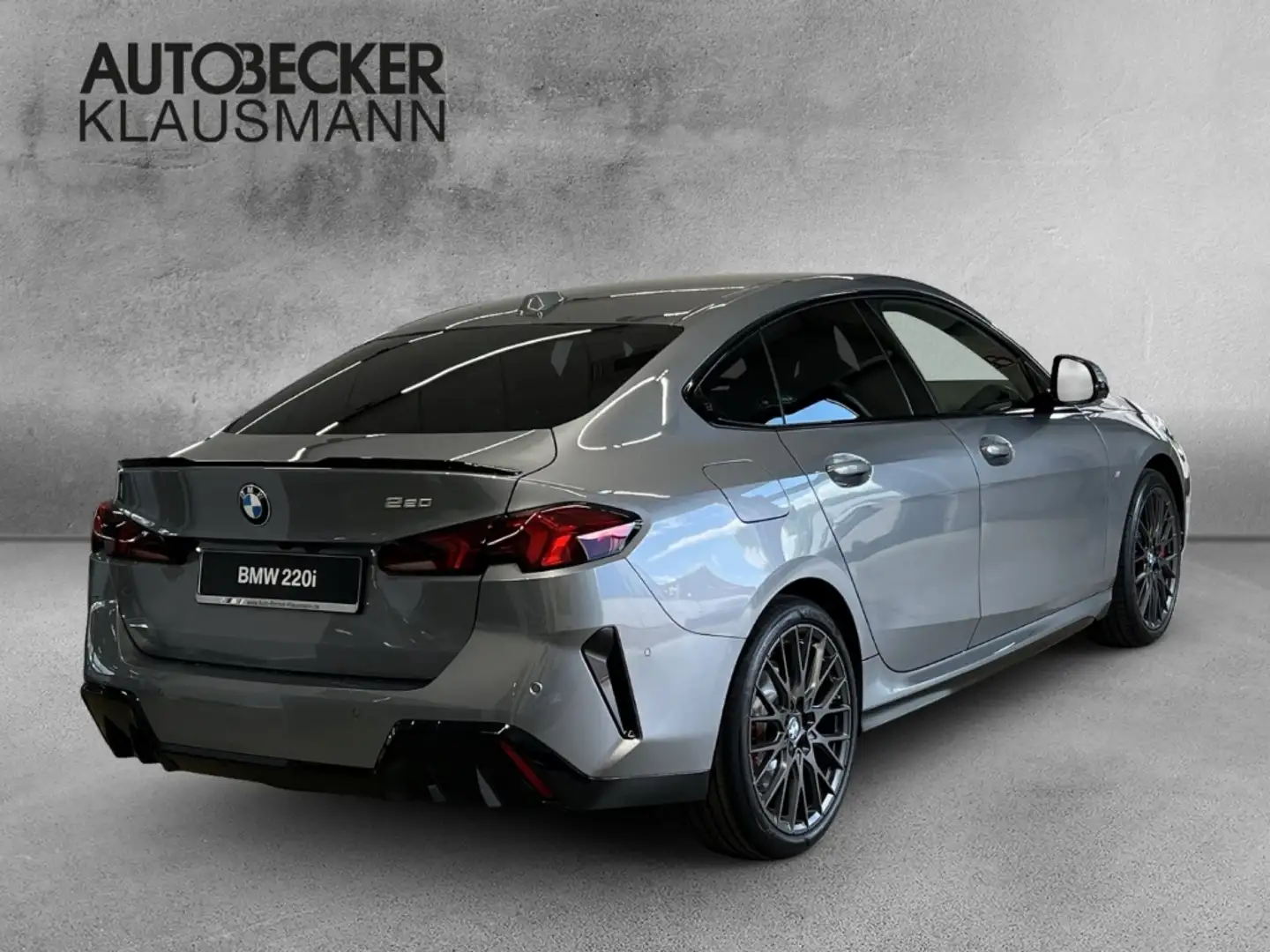 BMW 220 Gran Coupe M Sport LMR 19'' Park-Assistent HUD AD Šedá - 2