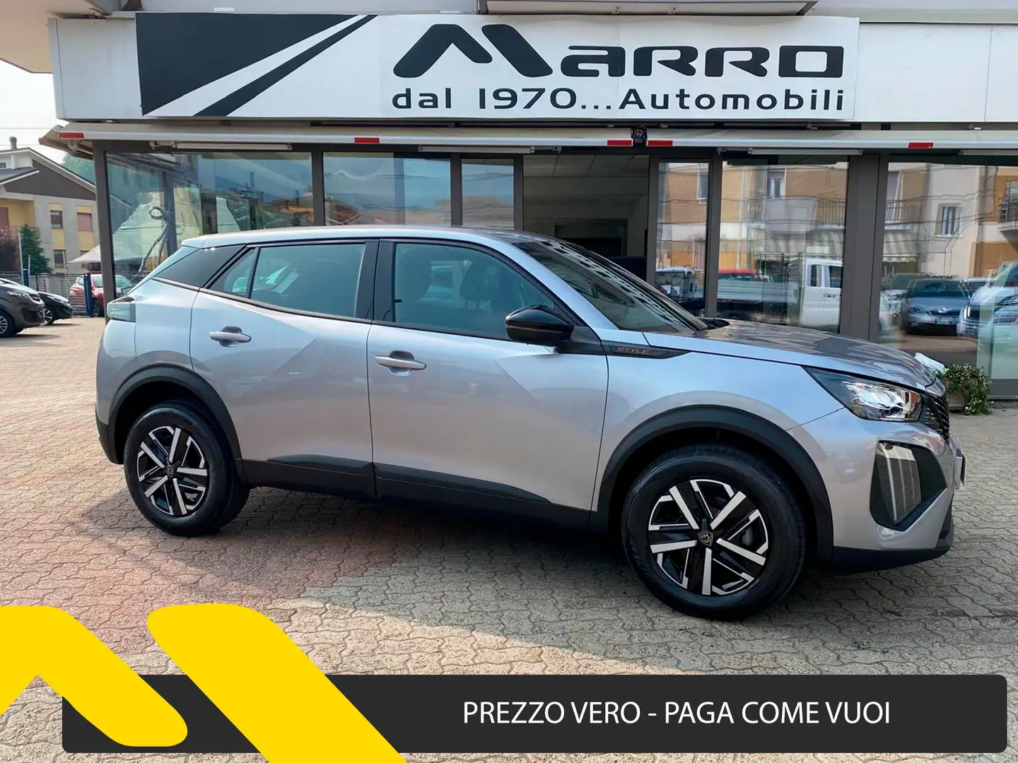 Peugeot 2008 STYLE  SPECCHI RICHIUDIBILI ELETTRICAMENTE Gris - 1