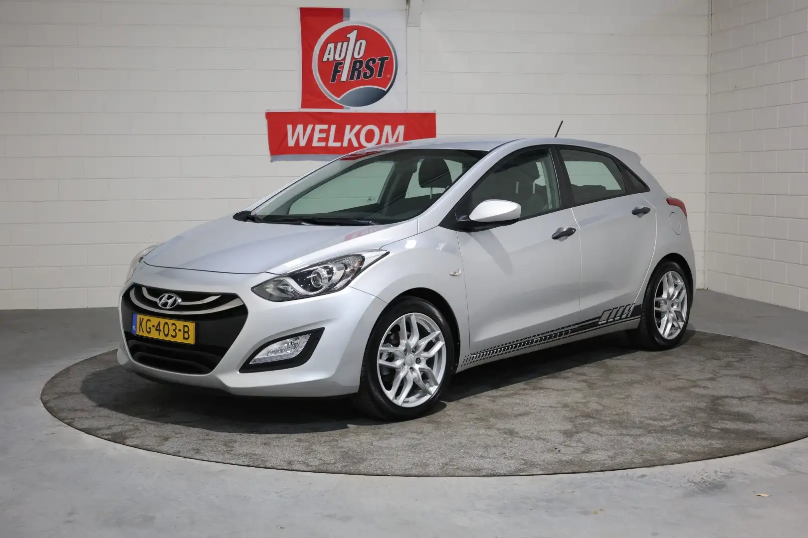 Hyundai i30 1.6 GDI i-Drive Cool Plus, NL auto, Unieke km stan Gris - 1