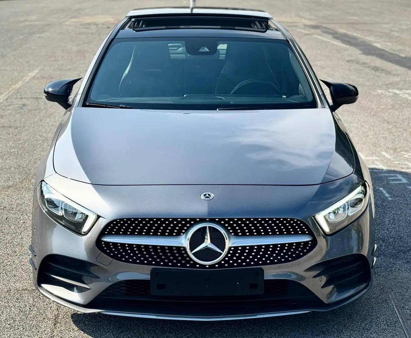 Mercedes-Benz A 200 PREMIUM AMG - TETTO APRIBILE - FULL - SERVICE Grigio - 2