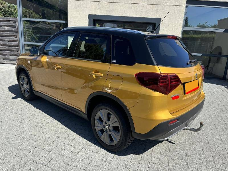 Suzuki Vitara 1.0 BOOSTERJET SELECT AUTOMAAT Trekhaak | Navigati — photo 3
