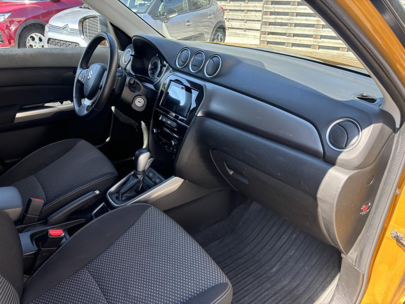 Suzuki Vitara 1.0 BOOSTERJET SELECT AUTOMAAT Trekhaak | Navigati — photo 11