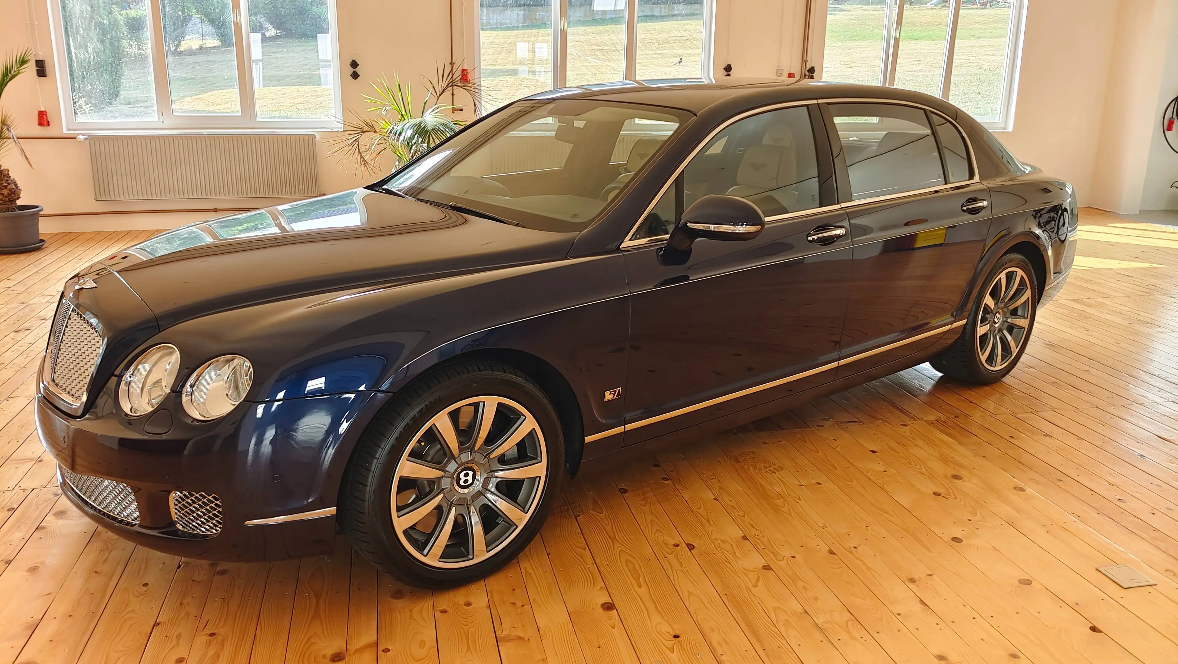 Bentley Flying Spur Continental Flying Spur Series 51 — photo 10
