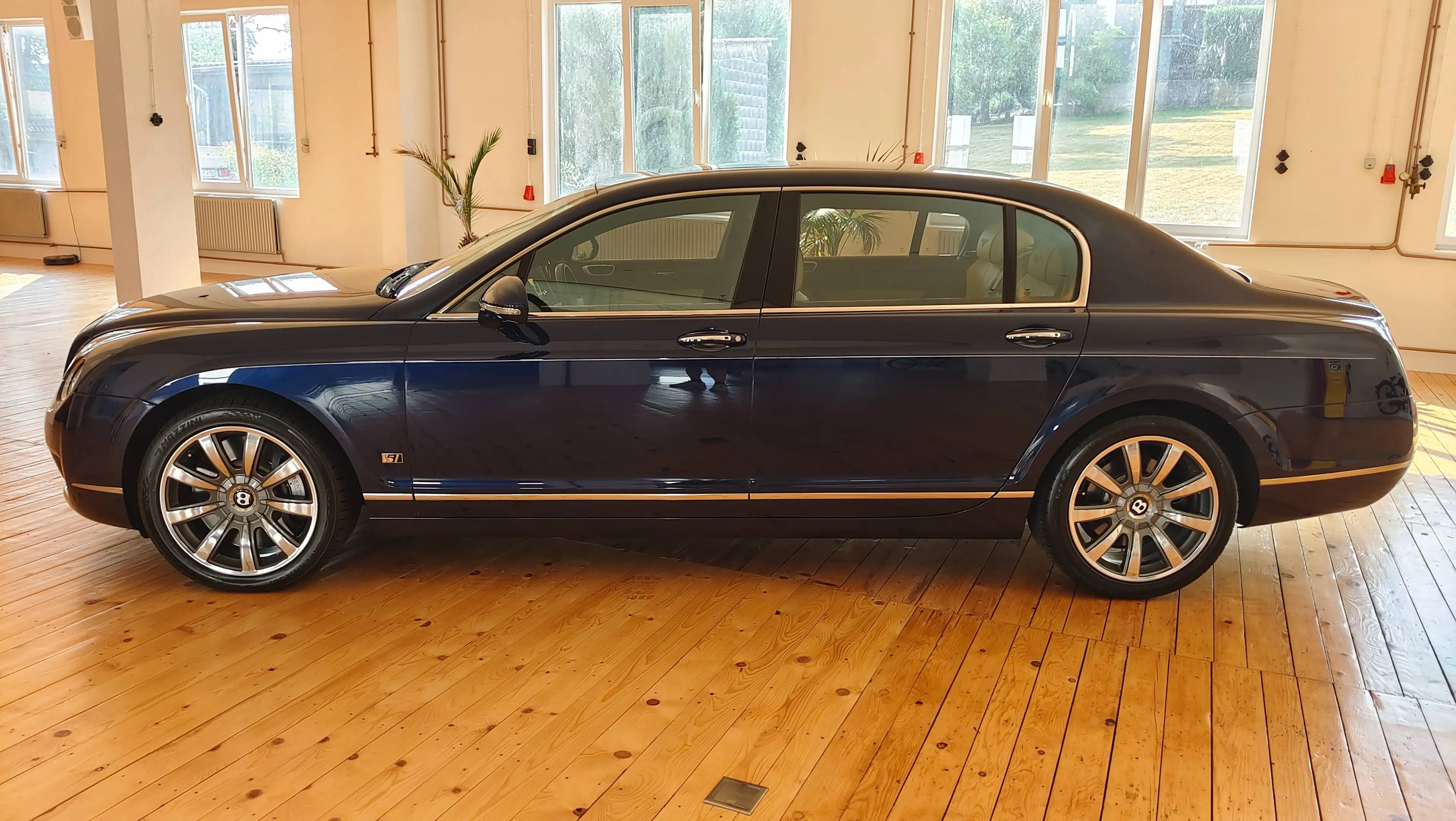 Bentley Flying Spur Continental Flying Spur Series 51 — photo 9