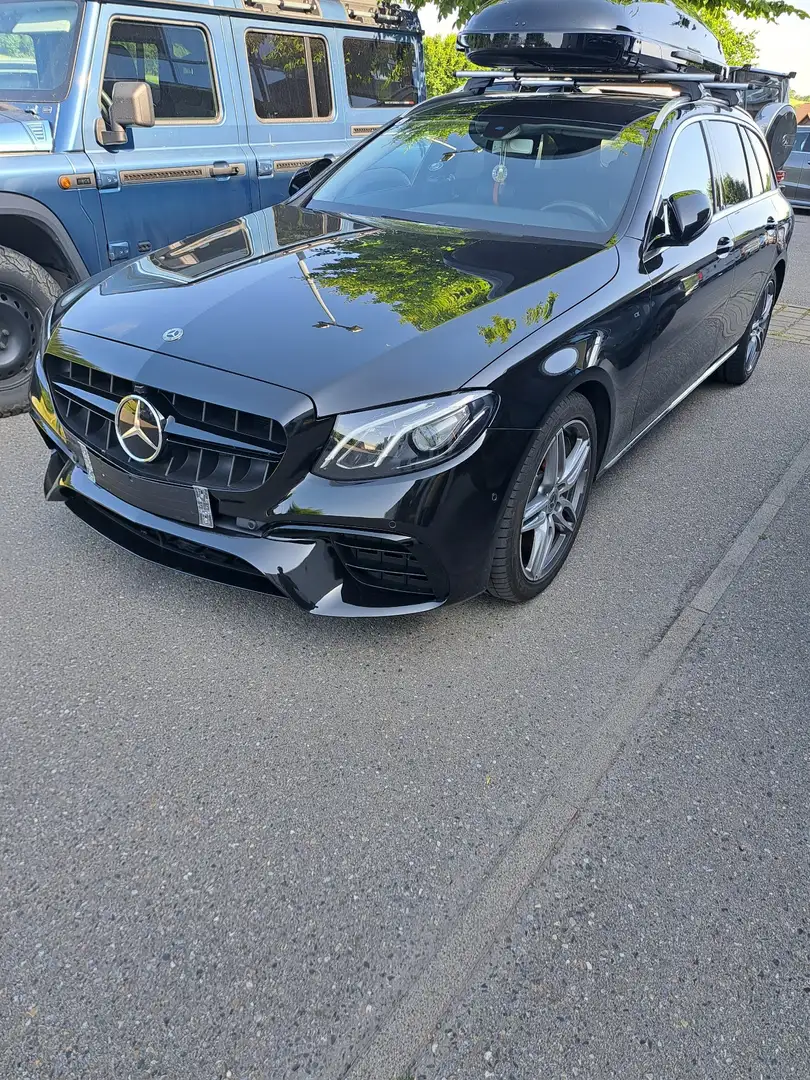 Mercedes-Benz E 220 d T 9G-TRONIC - 1