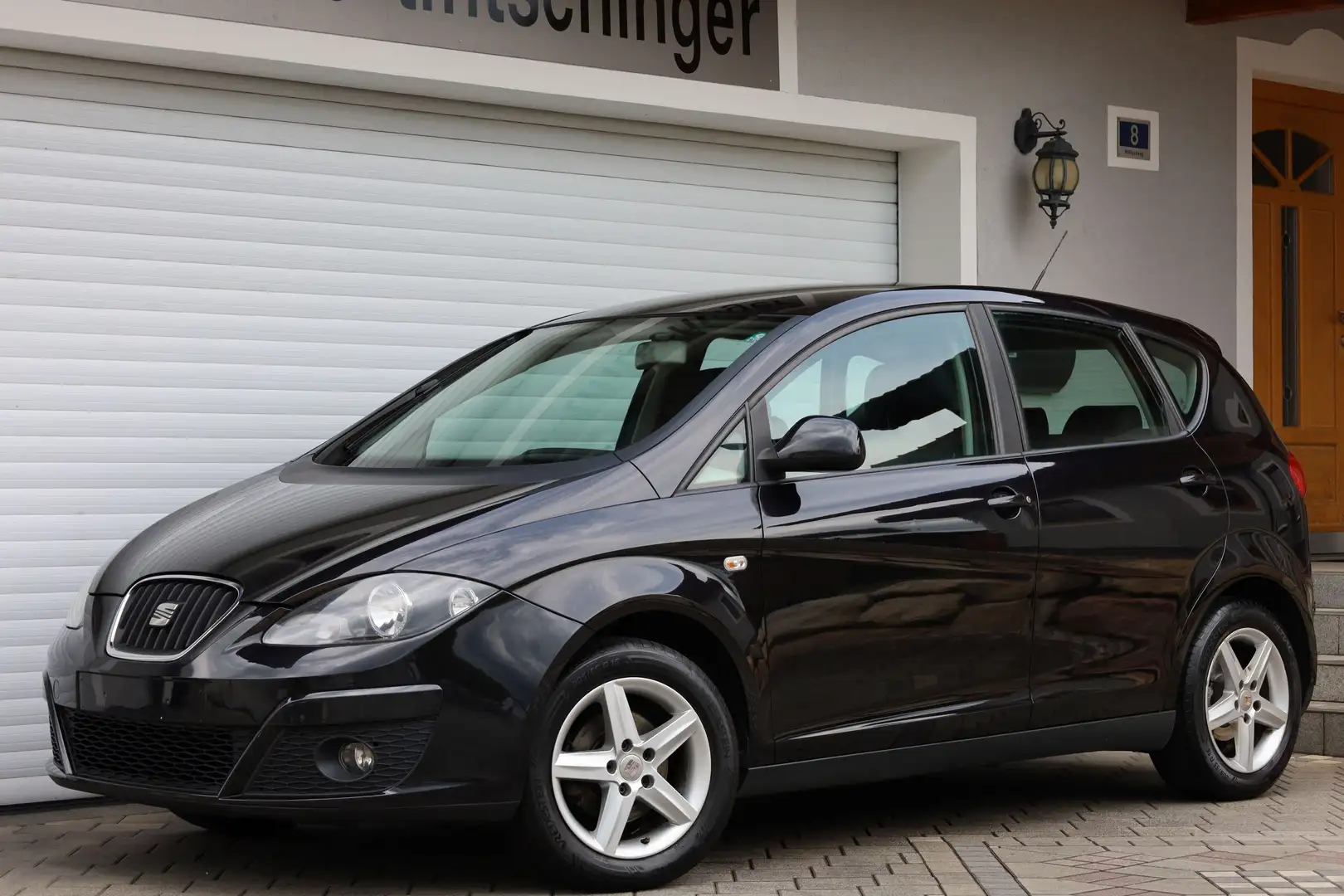 SEAT Altea Reference 1,4"MFL-8-Fach_bereift-MP3-2025VIGNETTE* Schwarz - 1