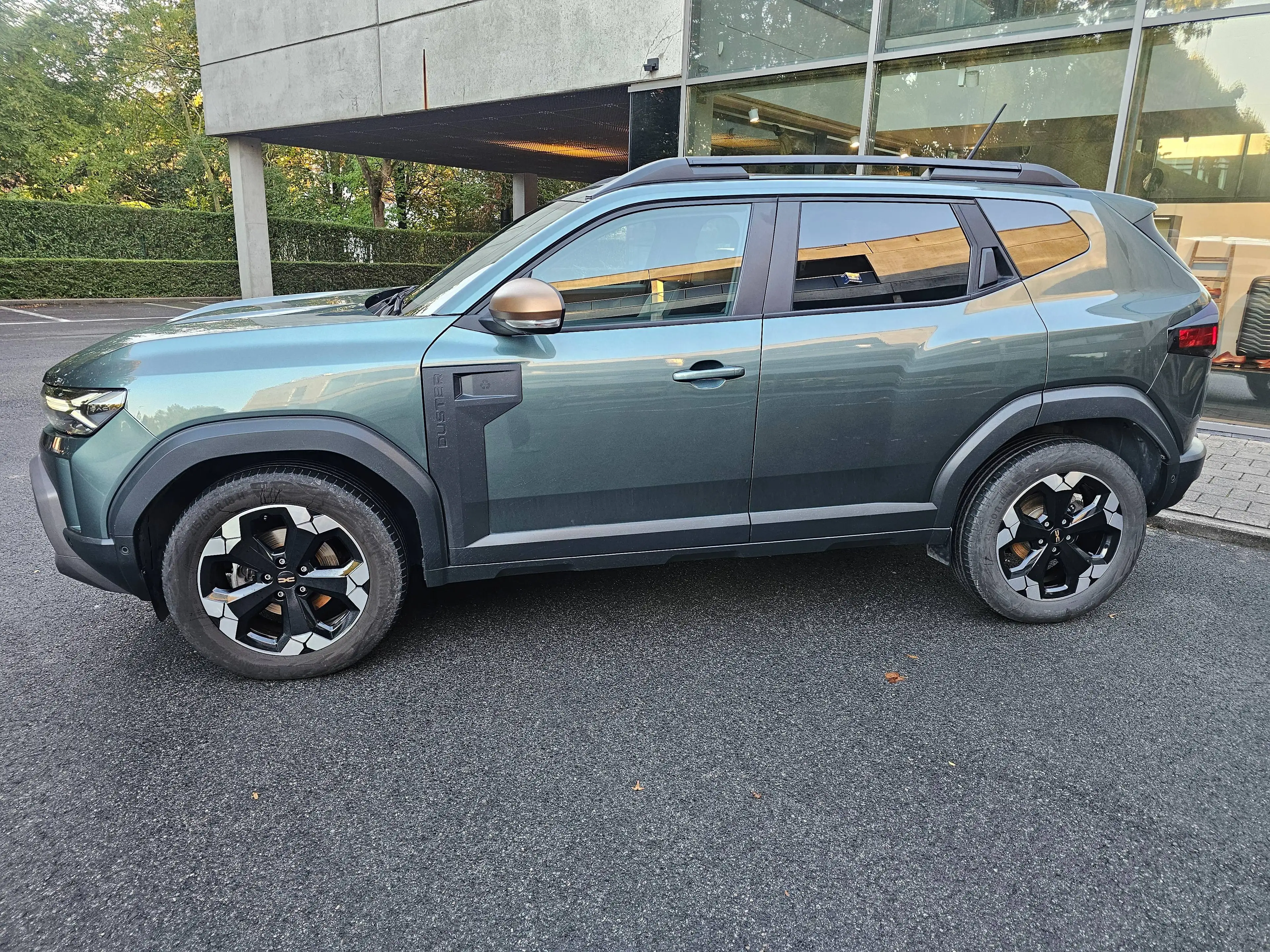 Dacia Duster Extreme hybrid — photo 2