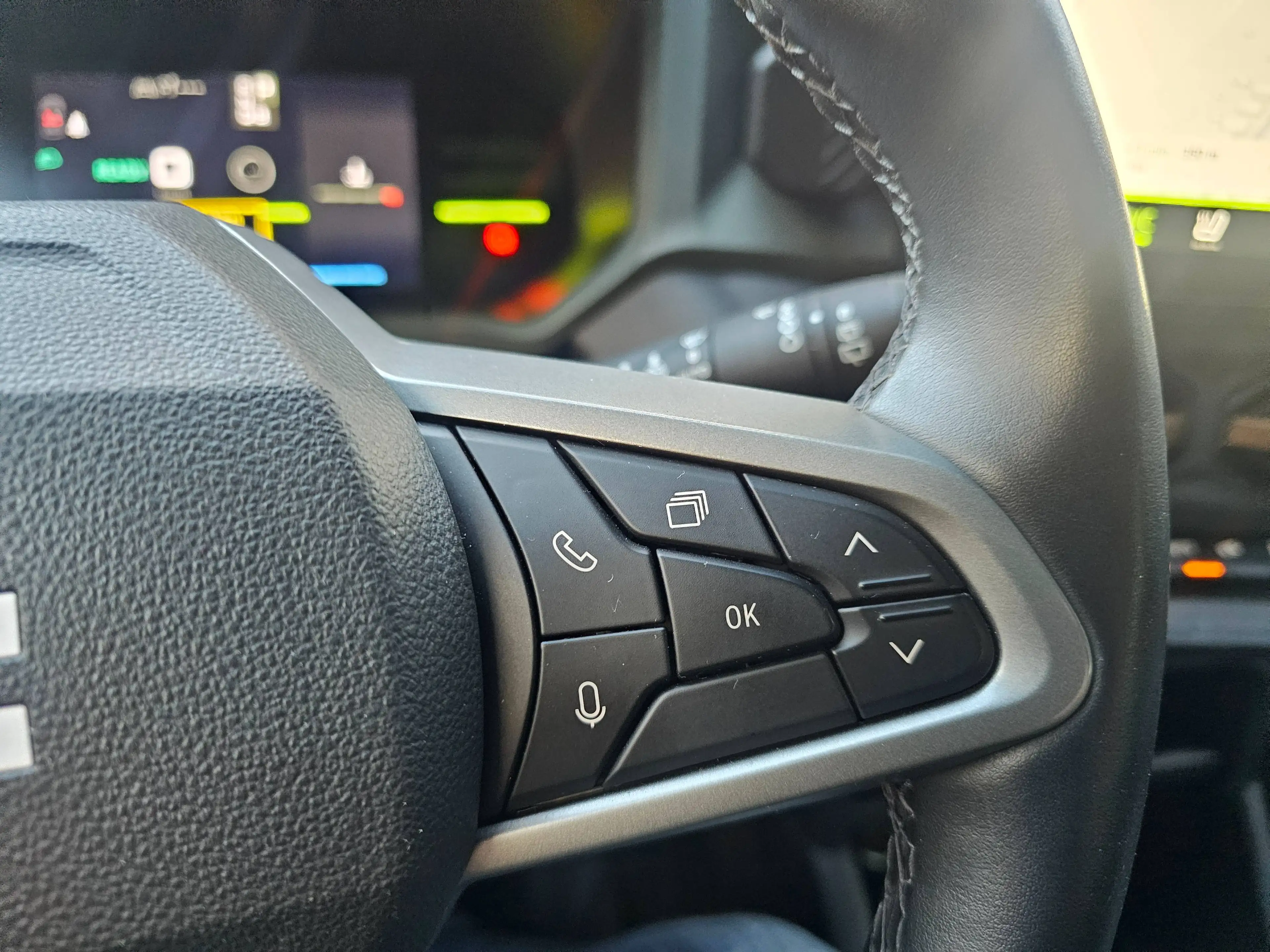 Dacia Duster Extreme hybrid — photo 15