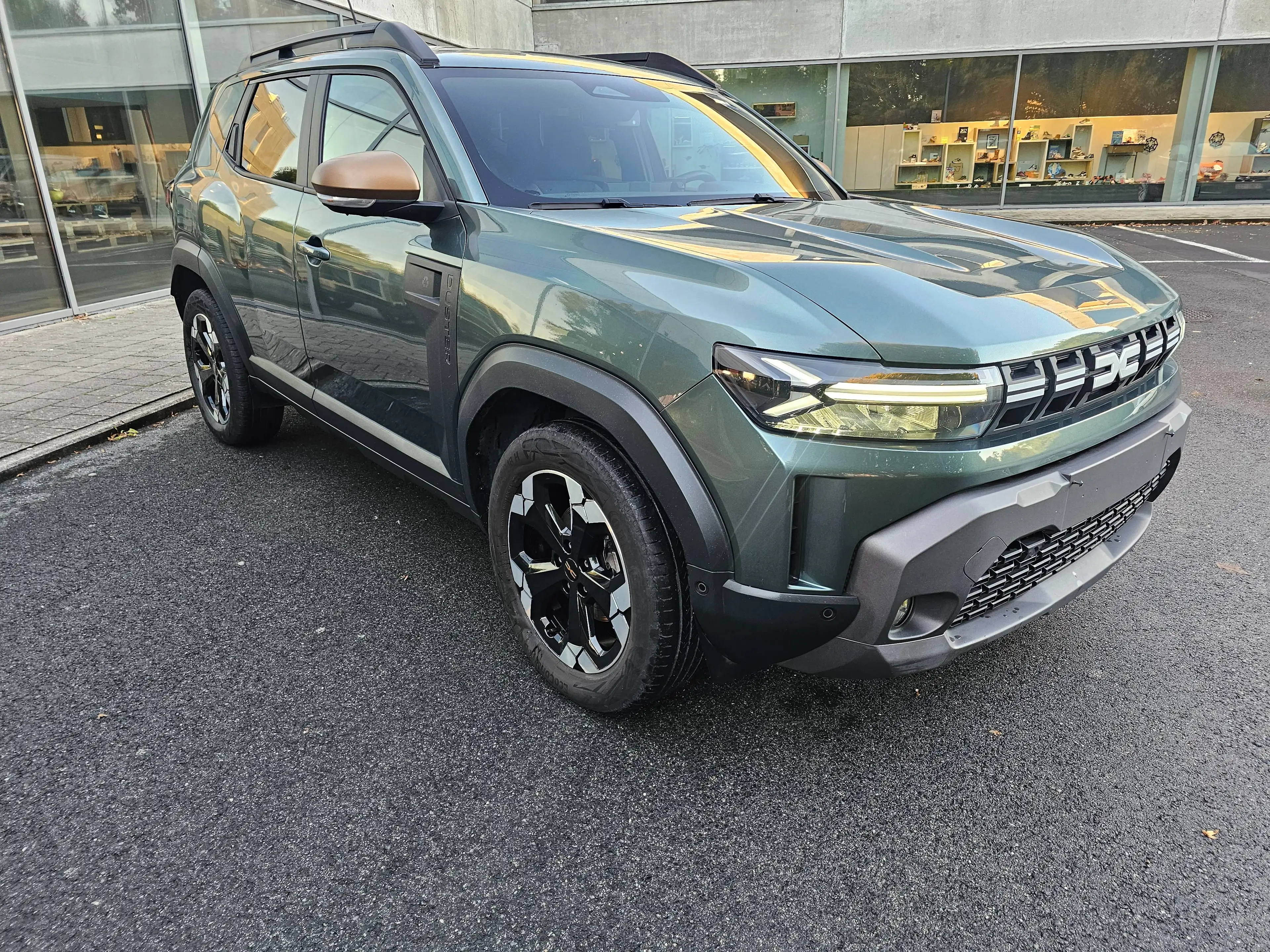 Dacia Duster Extreme hybrid — photo 8