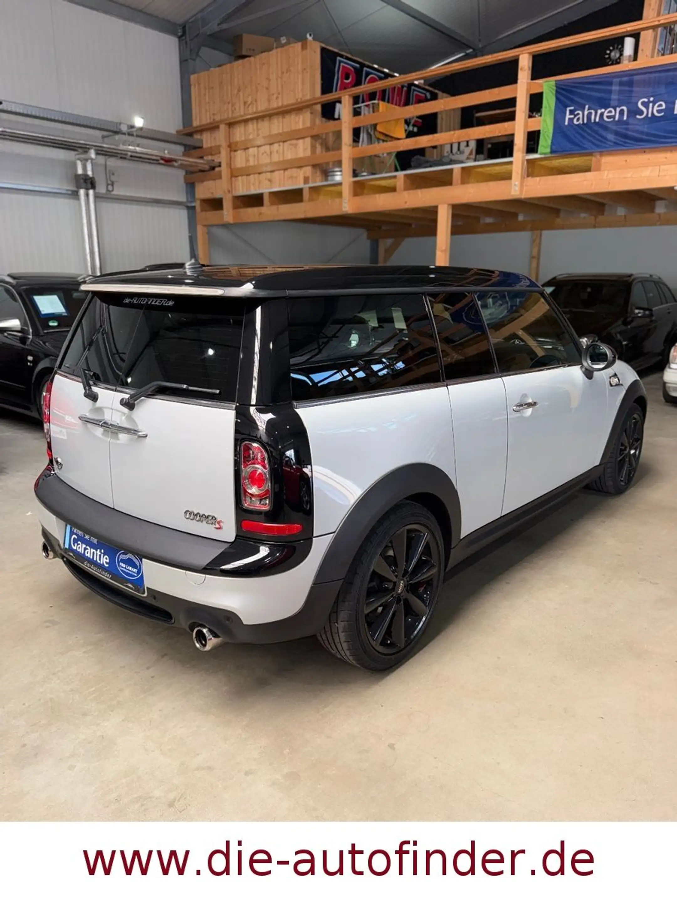 MINI Cooper S Clubman BiXenon,Leder,PDC,Sitzheiz,17" — photo 13