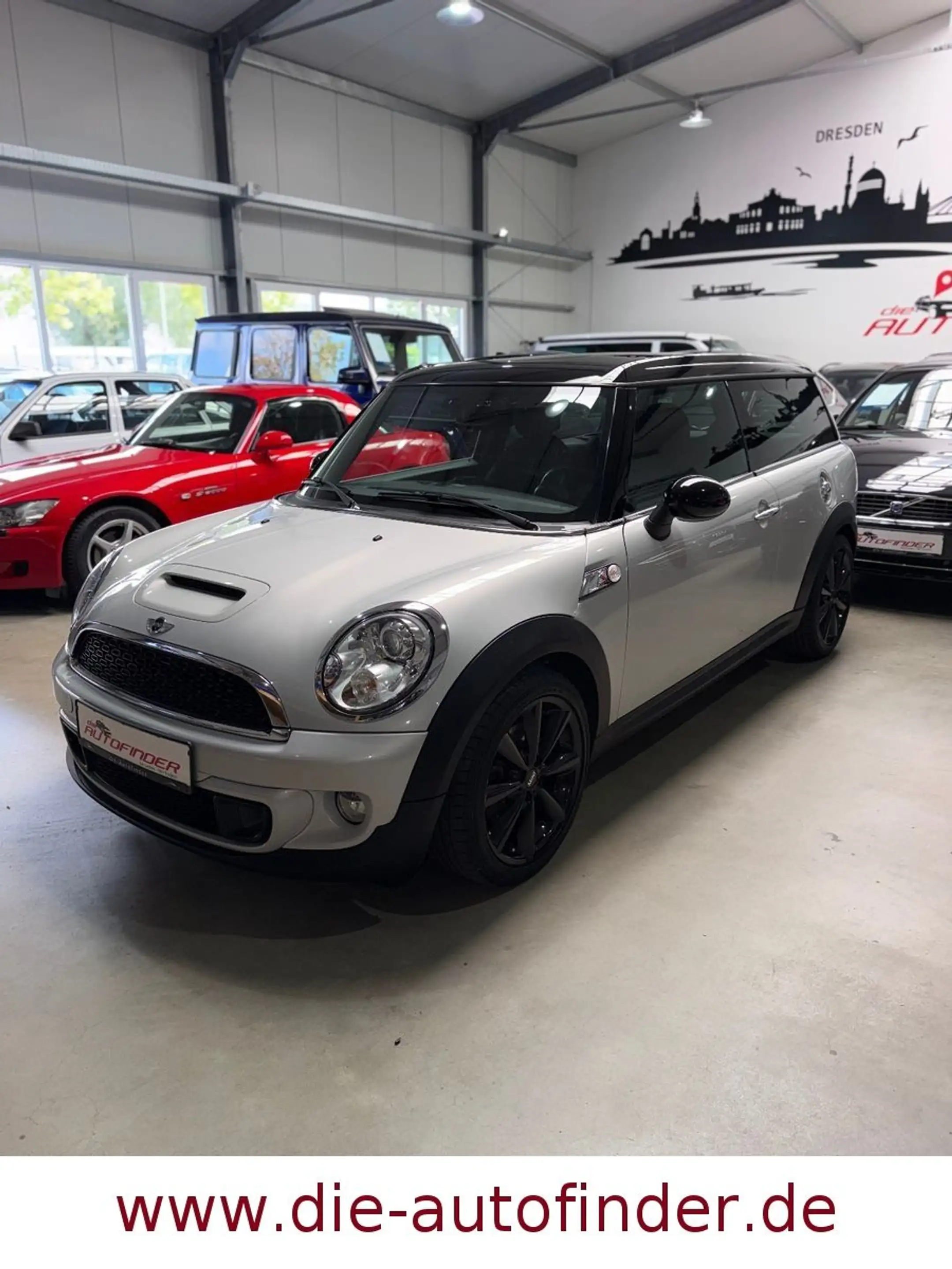 MINI Cooper S Clubman BiXenon,Leder,PDC,Sitzheiz,17" — photo 3