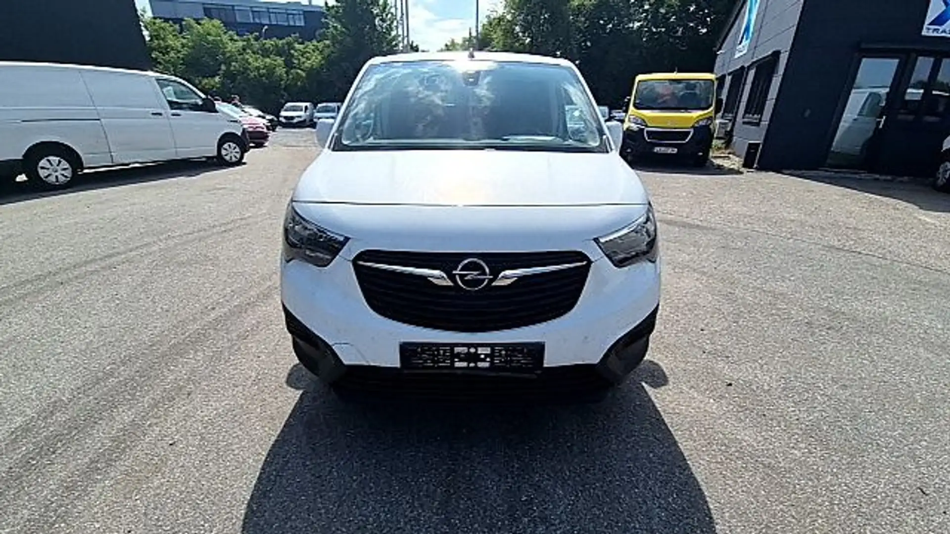Opel Combo 1.5D Edition*Klima*Tempomat*Bluetooth* Weiß - 2