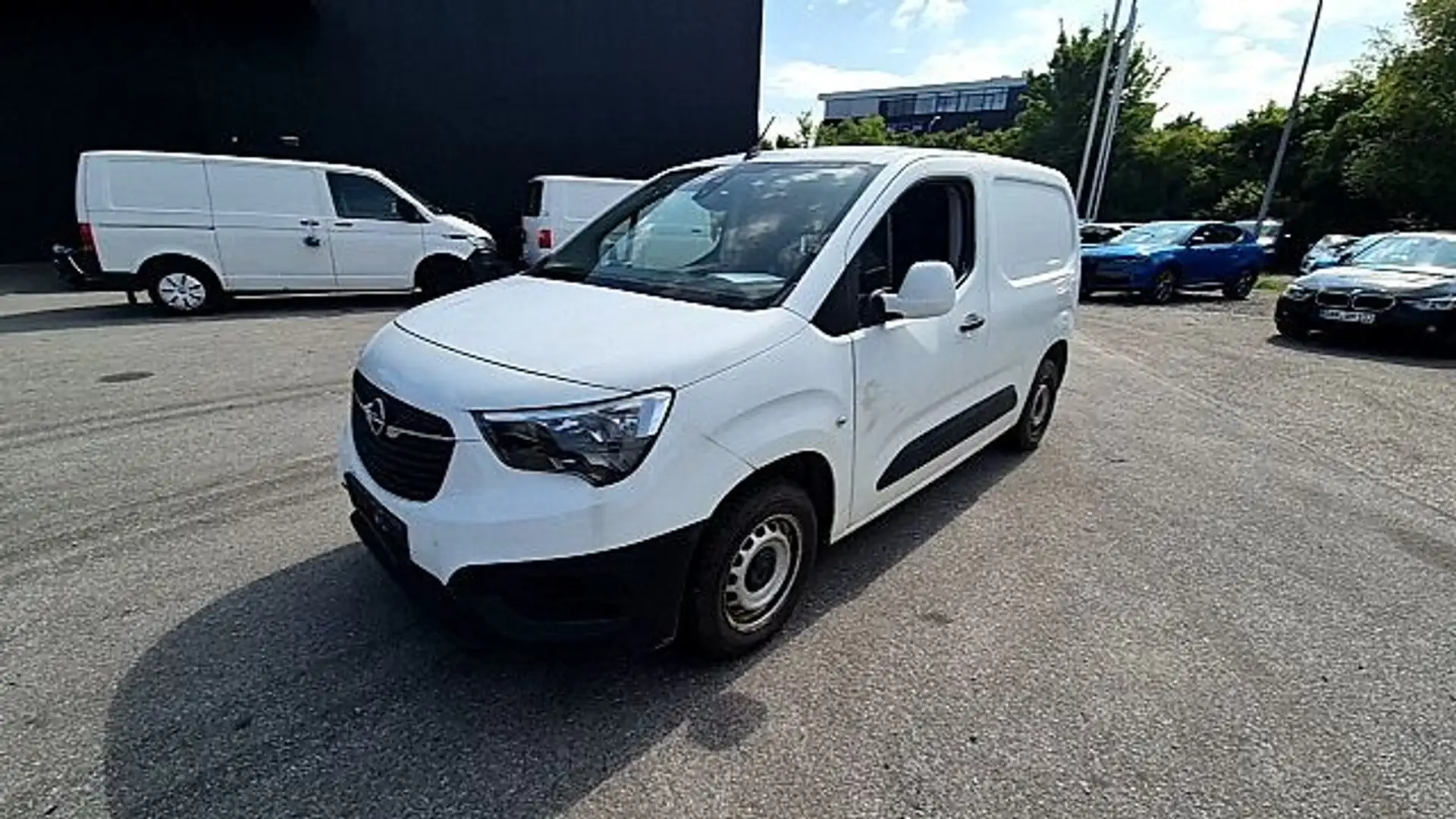 Opel Combo 1.5D Edition*Klima*Tempomat*Bluetooth* Weiß - 1