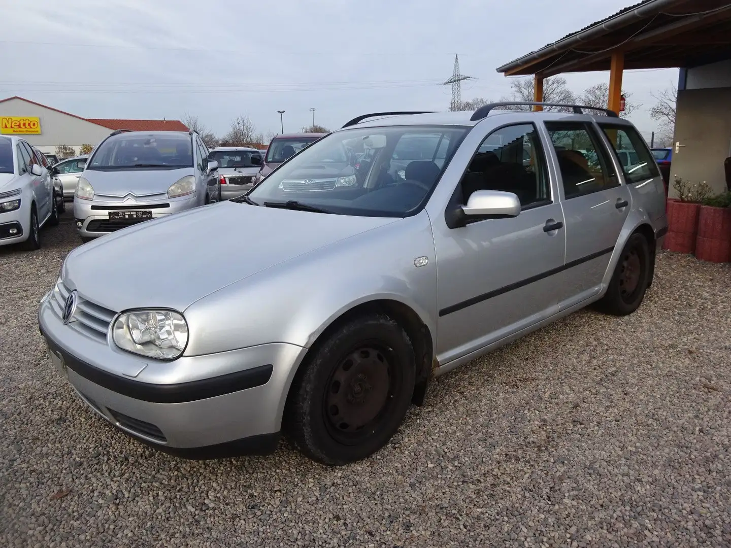 Volkswagen Golf 1.6 Edition Variant - 1