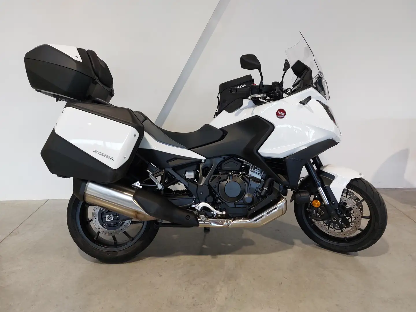 Honda NT 1100 Blanc - 1