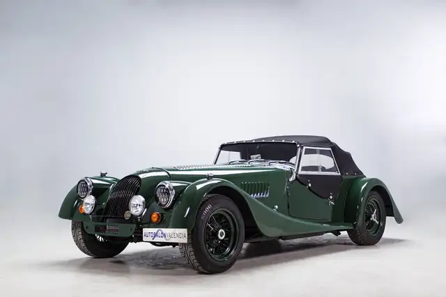 Morgan Plus 8