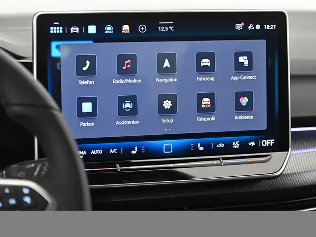 Volkswagen Golf view 14