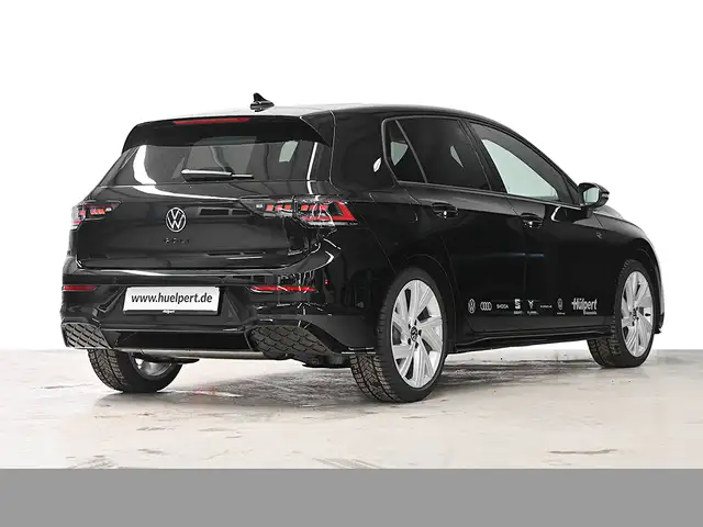 Volkswagen Golf view 2