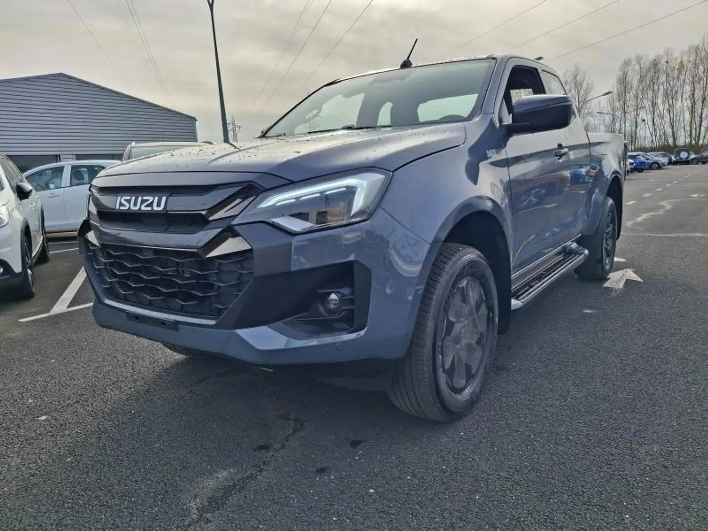 Isuzu D-Max 1.9 Ddi 164ch N60 Nitro Sport Space A/T Gris - 1