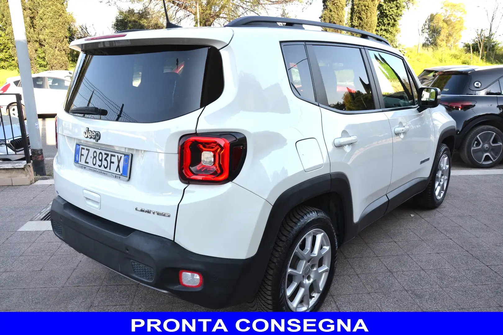 Jeep Renegade 1.6 MJET 120CV LIMITED AUT. **FARI LED*PREZZO VERO Bianco - 2