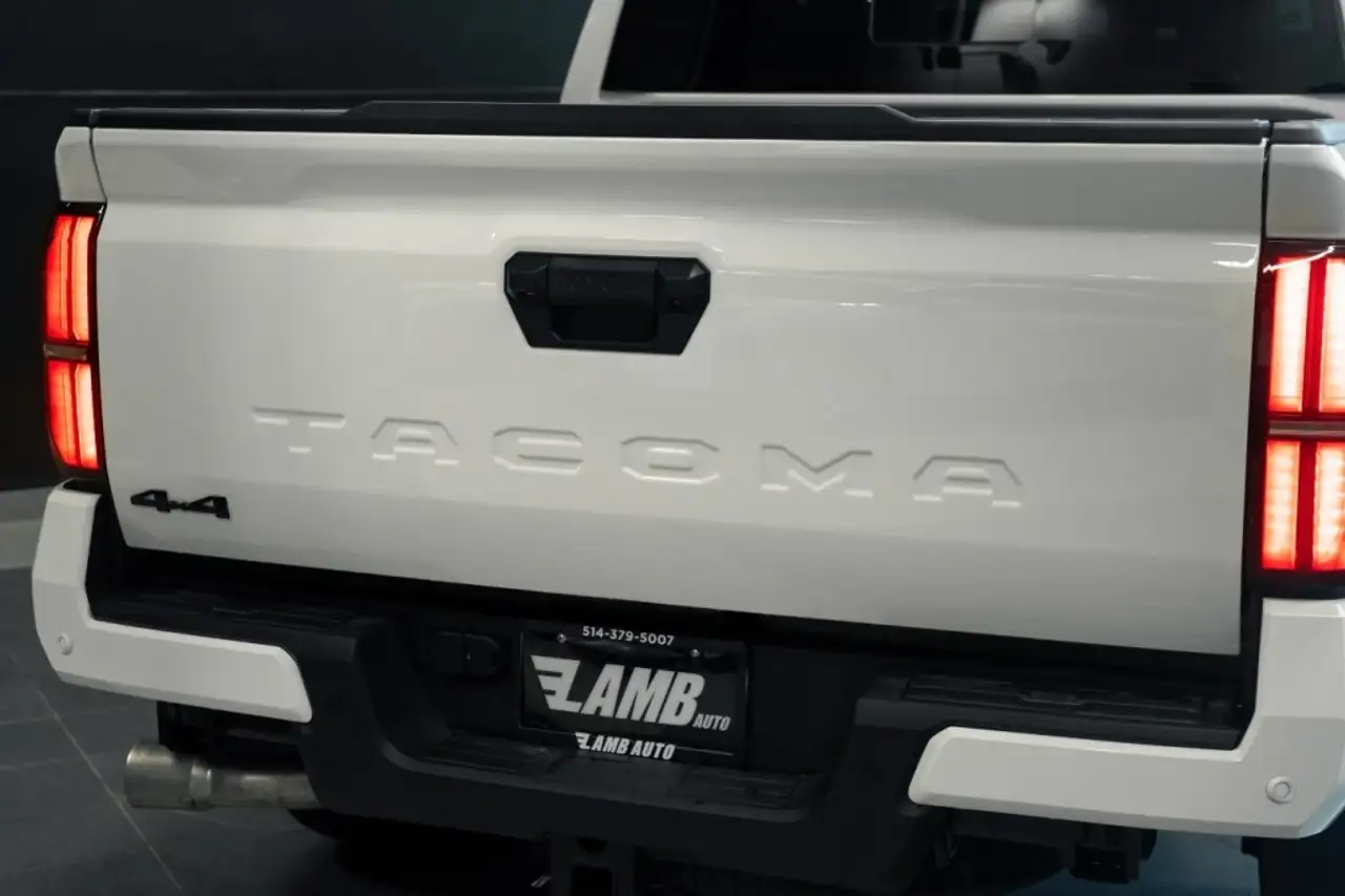 Toyota Tacoma fotografie Toyota Tacoma