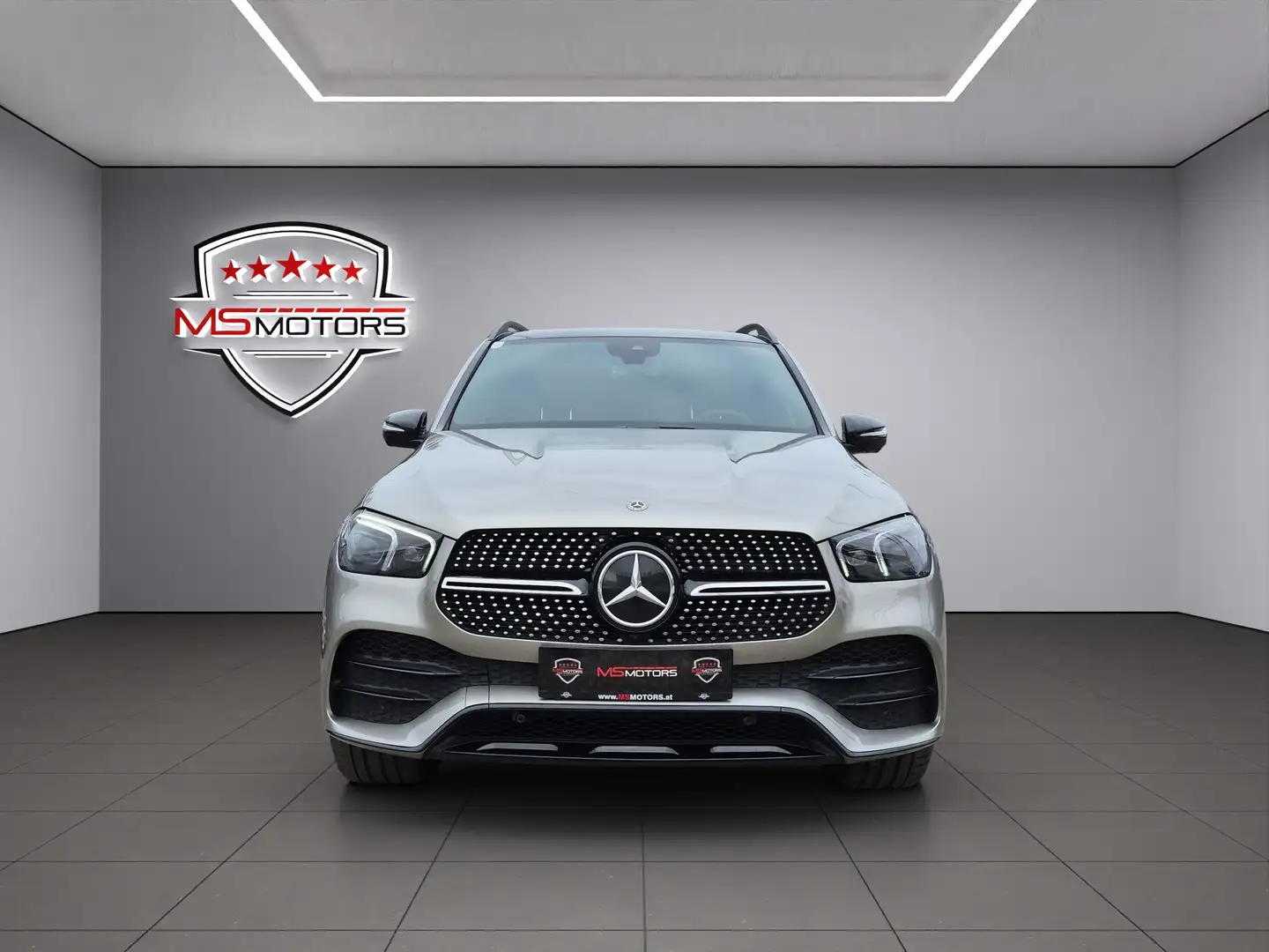 Mercedes-Benz GLE 350 GLE 350 de AMG LINE*PANO*LUFT*22 ZOLL* 360 KAMERA Grau - 2
