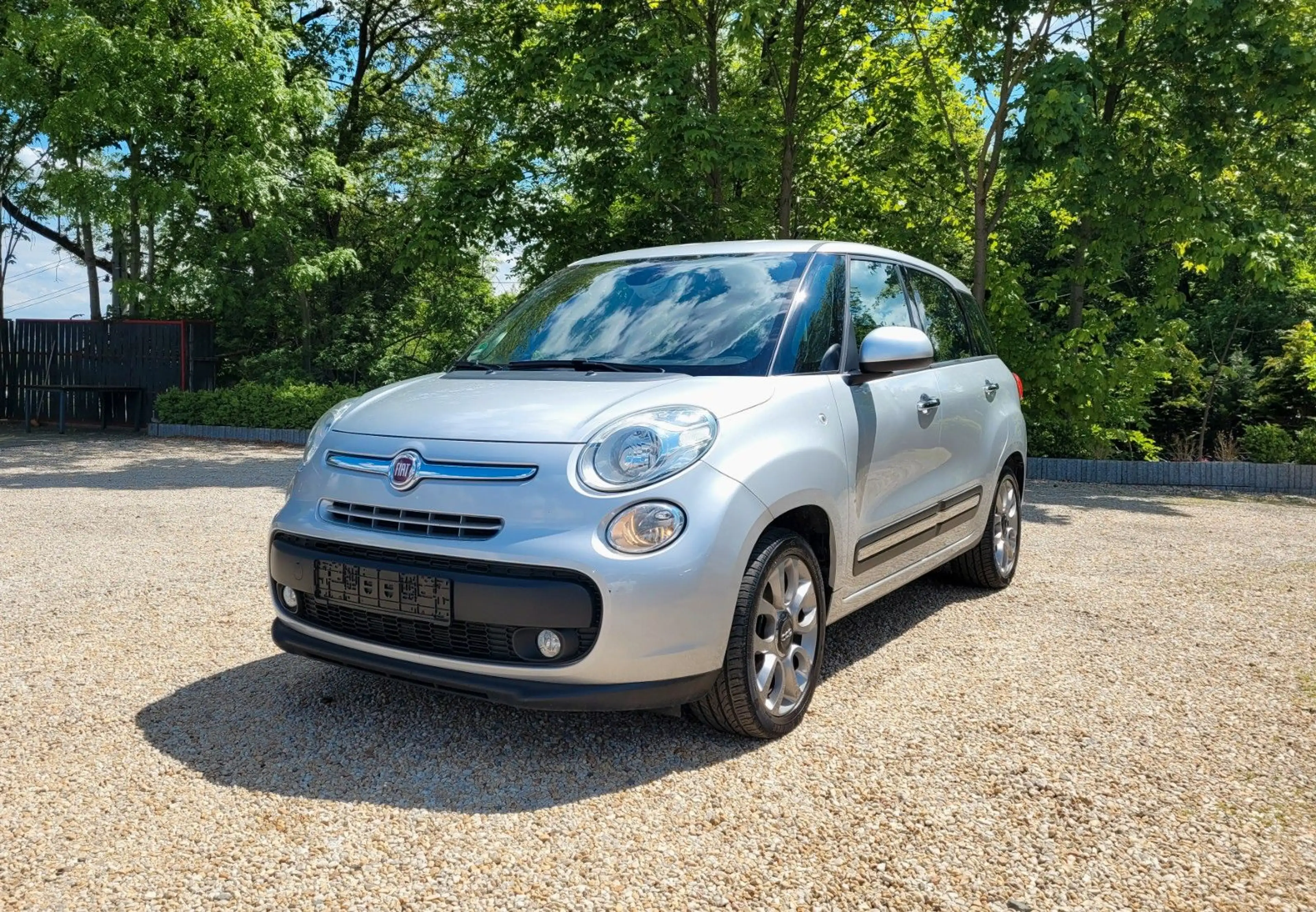 Fiat 500L Living 7 Sitze Aut.*R-Cam*SZH*Klima*LMF*WR*