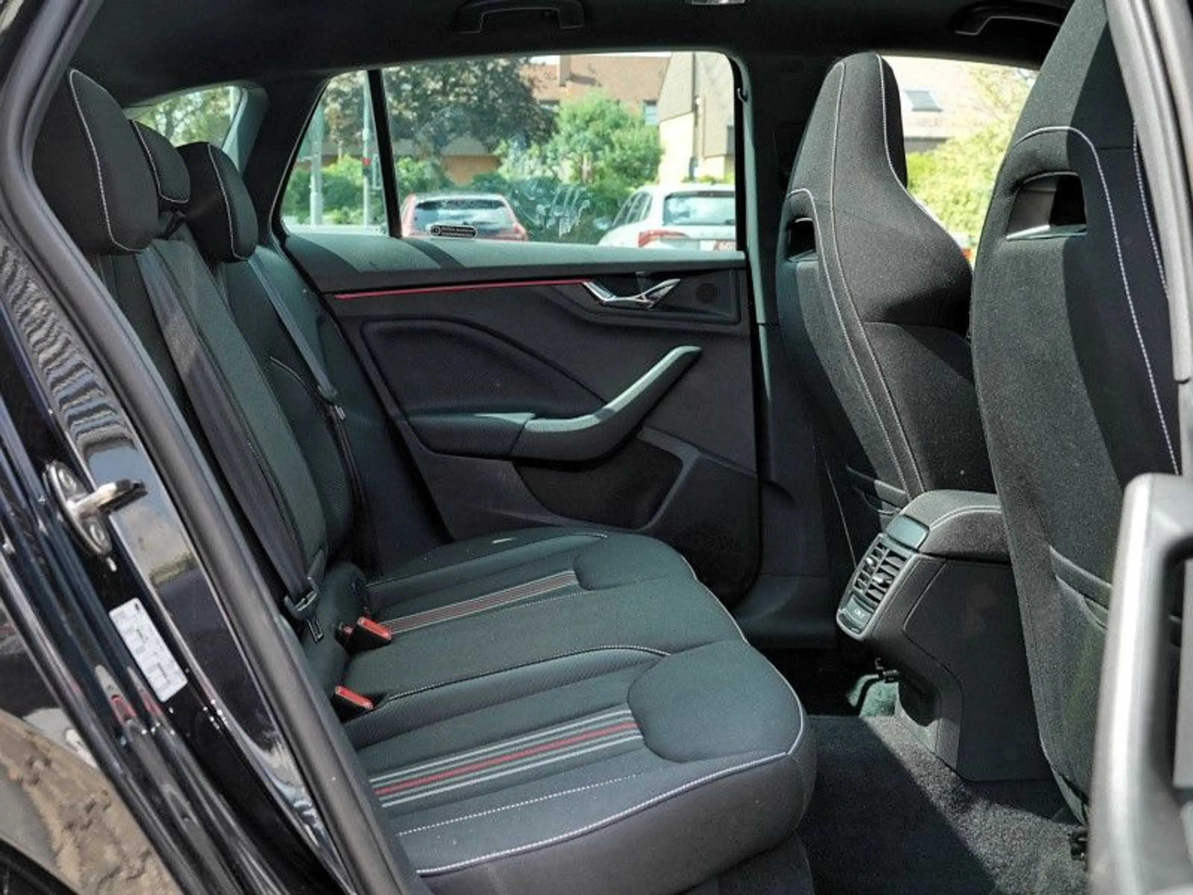 Skoda Scala Monte Carlo 115PS SCHALT*PANORAMA — photo 11