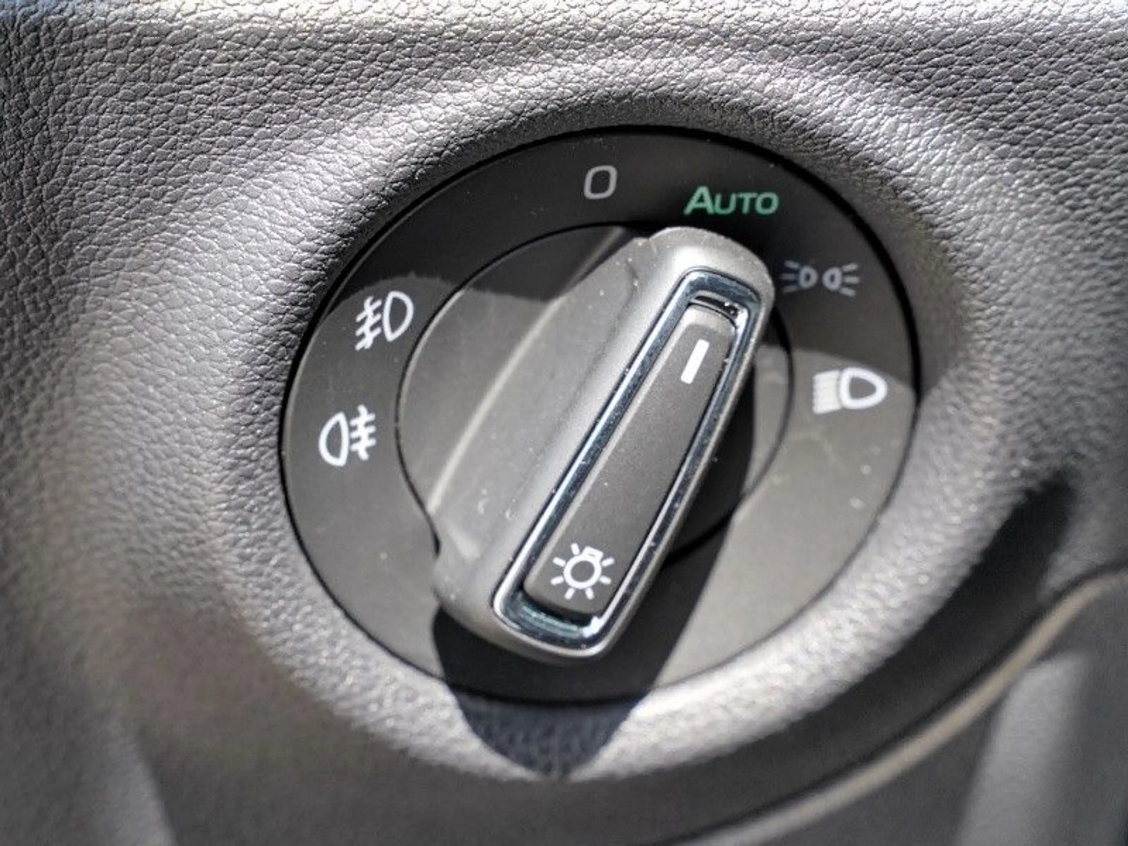 Skoda Scala Monte Carlo 115PS SCHALT*PANORAMA — photo 15