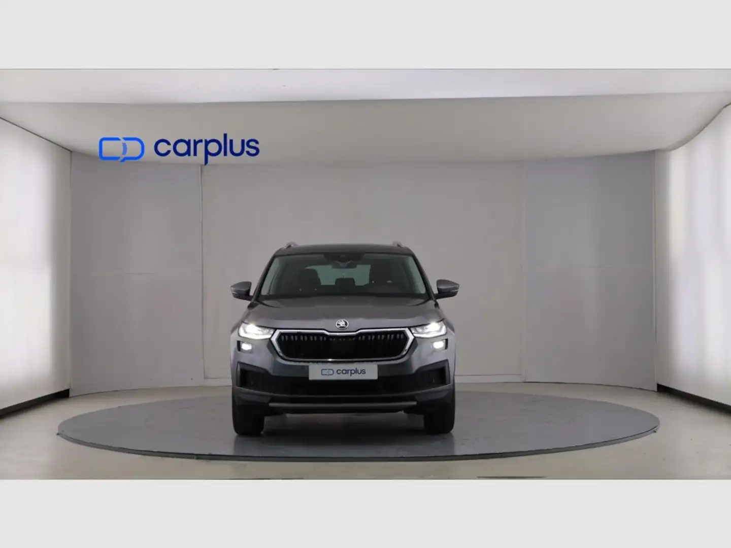 Skoda Kodiaq 2.0TDI AB tech Ambition 4x2 DSG 110kW Gris - 2