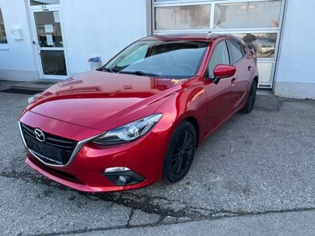 Imagine Mazda 3 Center-Line