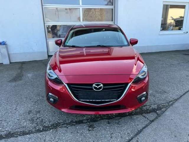 Mazda 3 Center-Line