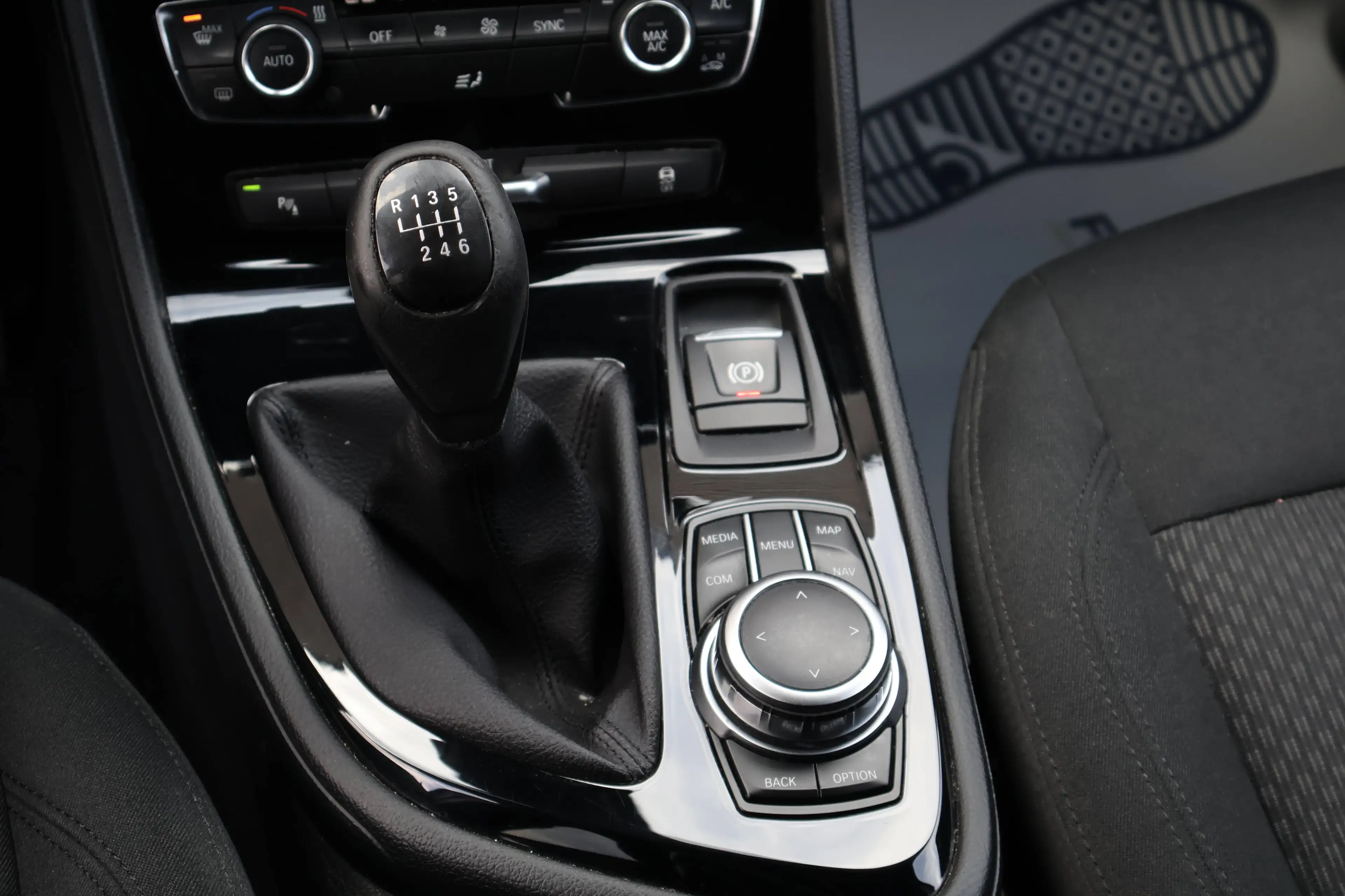 BMW 216 Active Tourer 216i 7Zit Airco CruiseC  Garantie* — photo 13