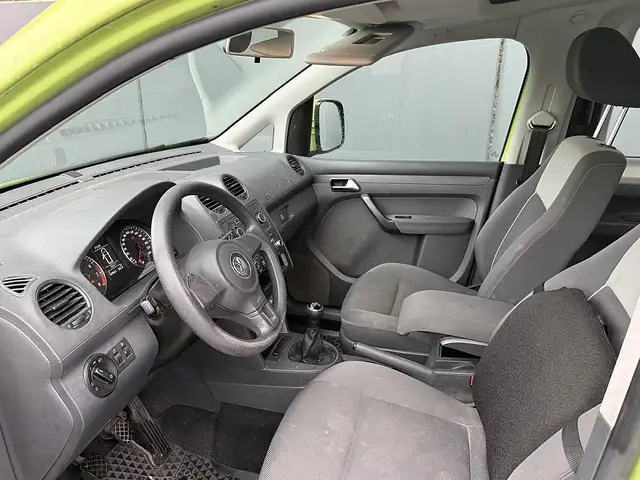Volkswagen Caddy view 7