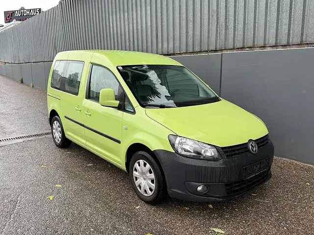 Volkswagen Caddy view 4