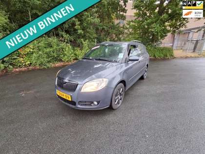 Skoda Fabia Combi 1.2-12V Classic LEUKE AUTO RIJDT EN SCHAKELT