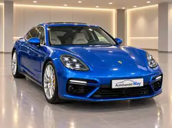 Porsche Panamera Turbo S E Hybrid Burmester Head up