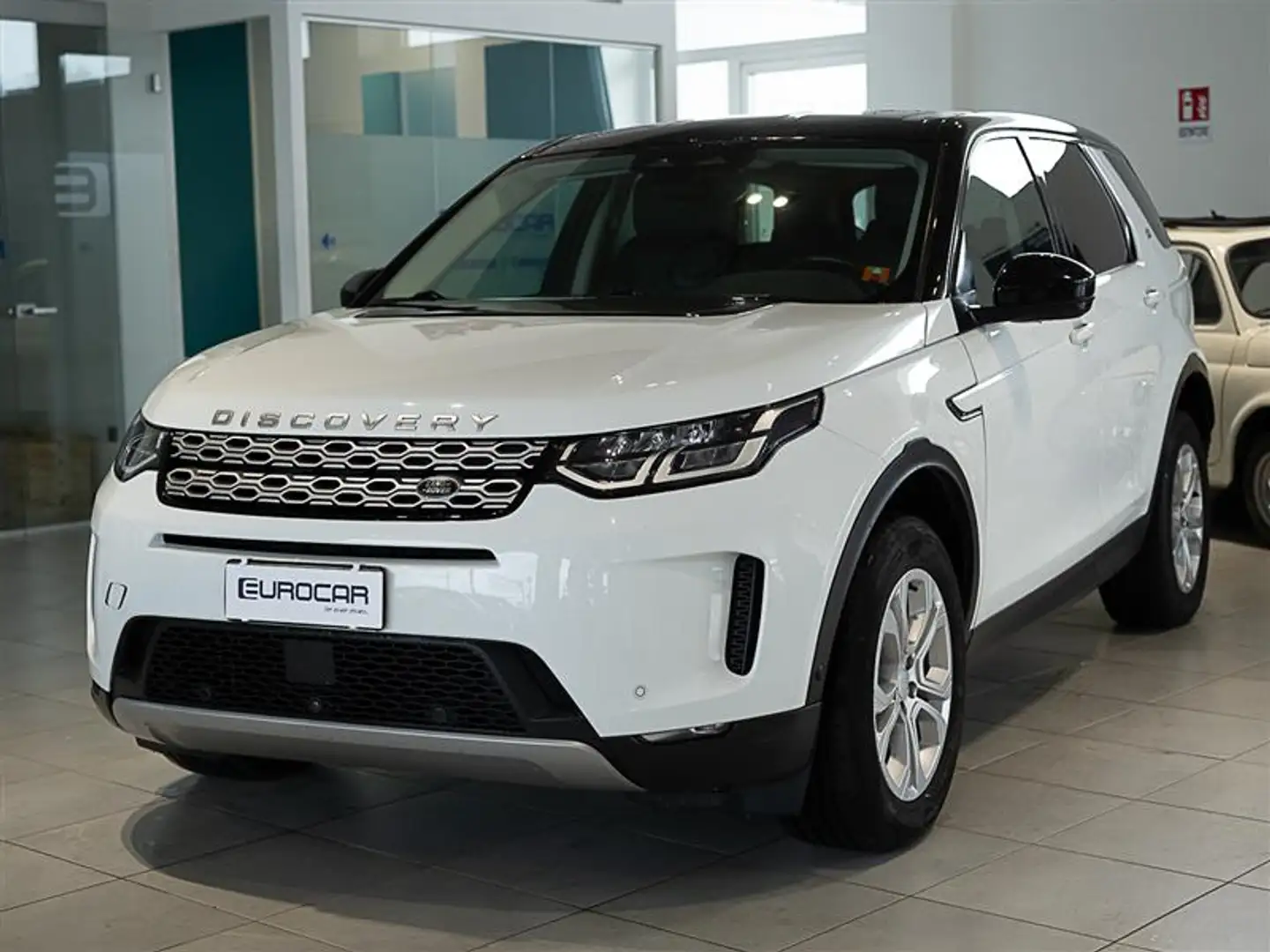 Land Rover Discovery Sport R-Dynamic SE 2.0 TD4 163cv 36 mesi garanzia Bianco - 1