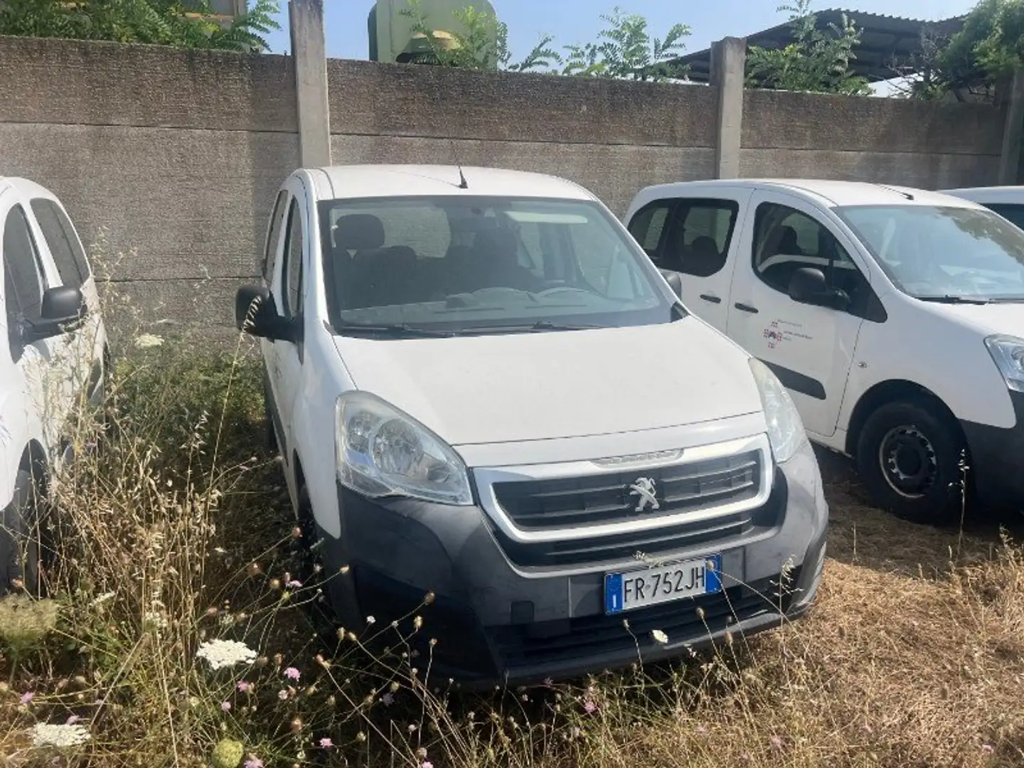 Peugeot Partner Partner Tepee 1.6 hd iAUTOCARRO 5 POSTI Bianco - 2