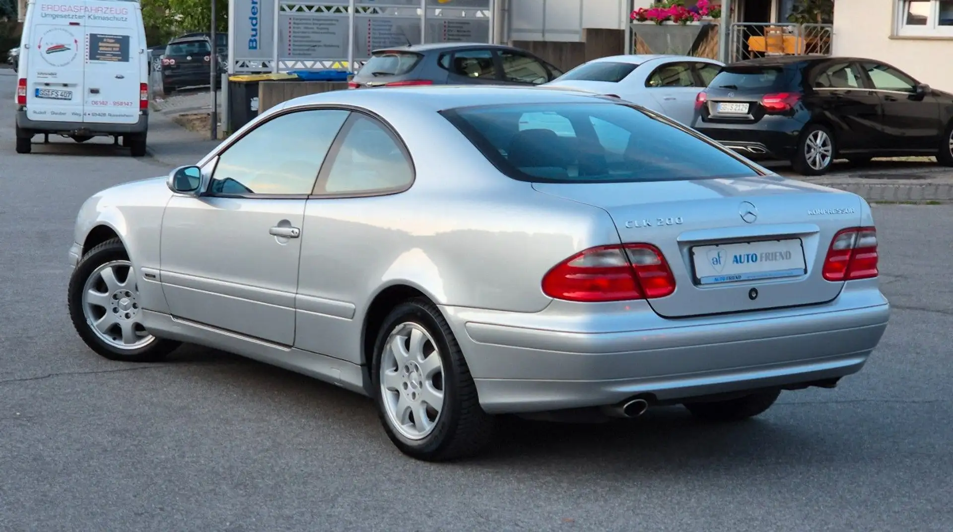 Mercedes-Benz CLK 200 AVANTGARDE Automatik/ XENON/TEMPO/KLIMA Argent - 2
