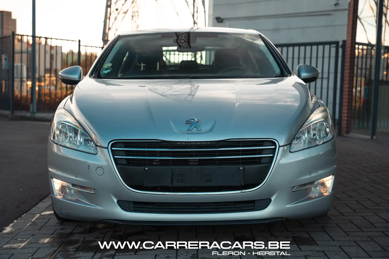 Peugeot 508 1.6 HDi Active*|CUIR*NAVI*PDC*CRUISE*CLIMA*| Grau - 2