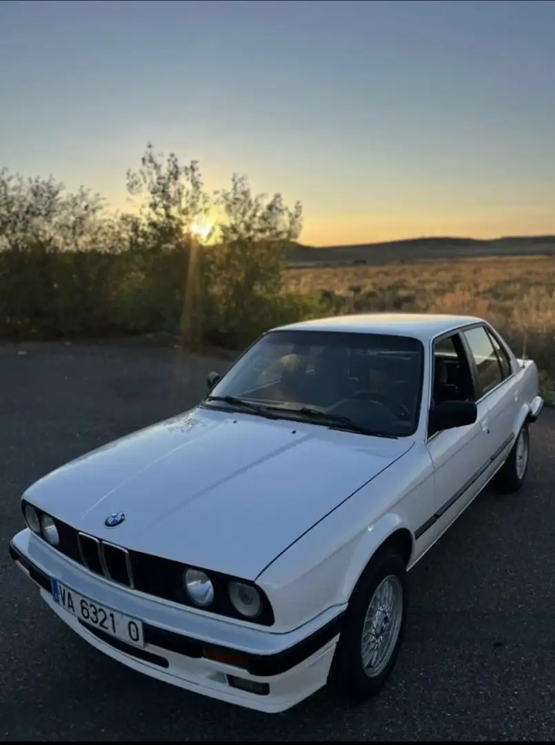 BMW 318 bmw e30 - 1