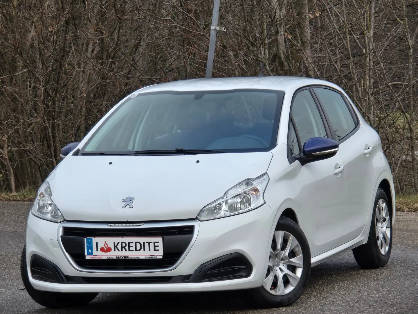 Peugeot 208 Like Top* Kredit* Tempomat* Klima* Gepflegt* Weiß - 1