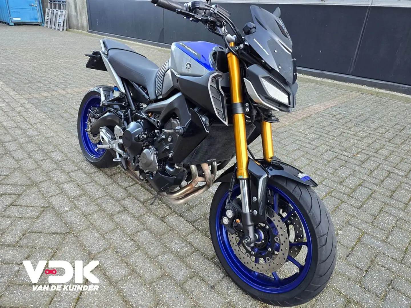 Yamaha MT-09 SP Blauw - 2