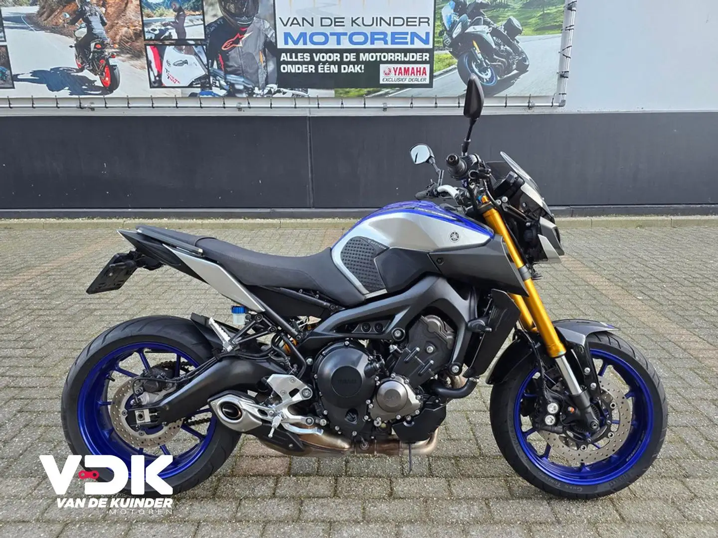 Yamaha MT-09 SP Blauw - 1