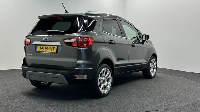 Ford Ecosport view 5
