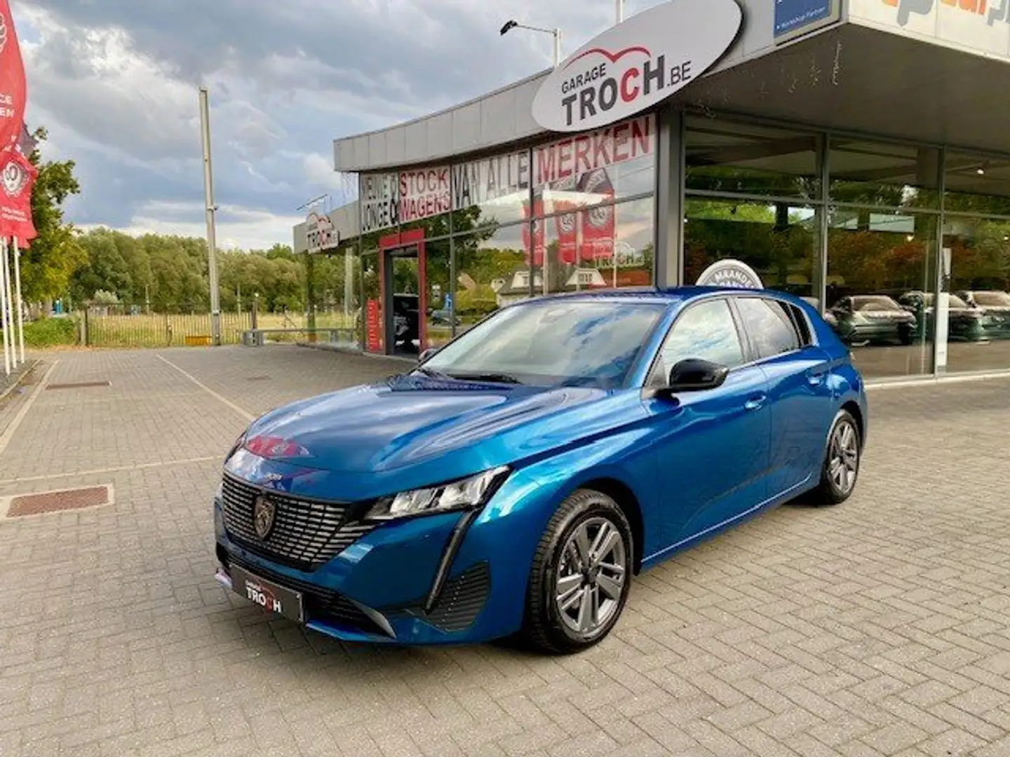 Peugeot 308 308 Hybrid 136 e-DSC6 Allure Navi/App Conn.... Bleu - 1