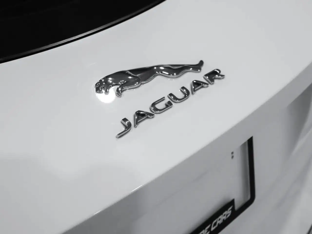Jaguar F-Type снимка Jaguar F-Type