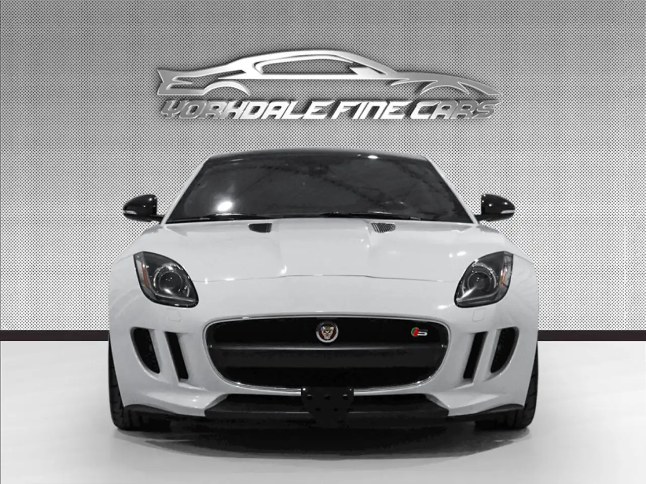 Jaguar F-Type снимка Jaguar F-Type