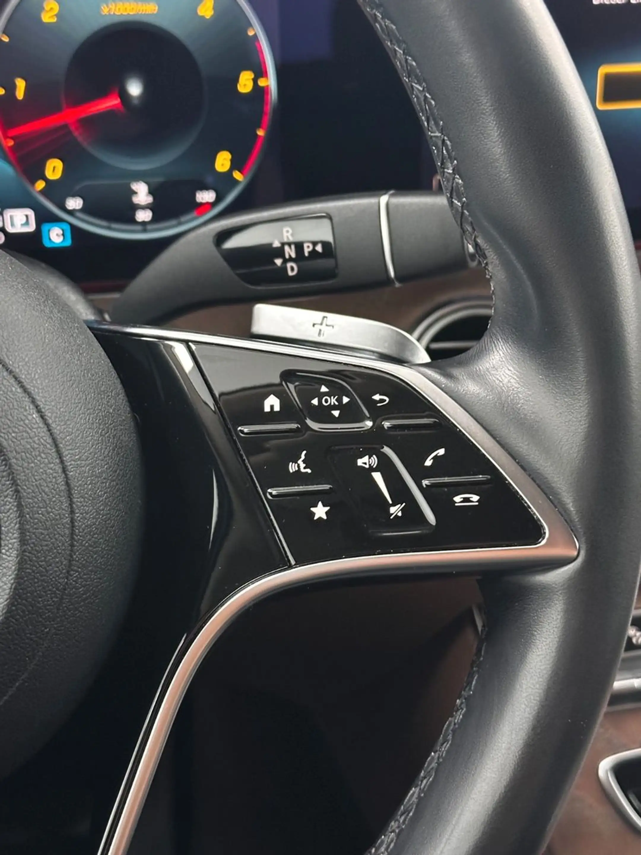 Mercedes-Benz E 400 E-d 4Matic.WIDE.LED.NIGHT.LEDER.360°K.DIST — photo 16